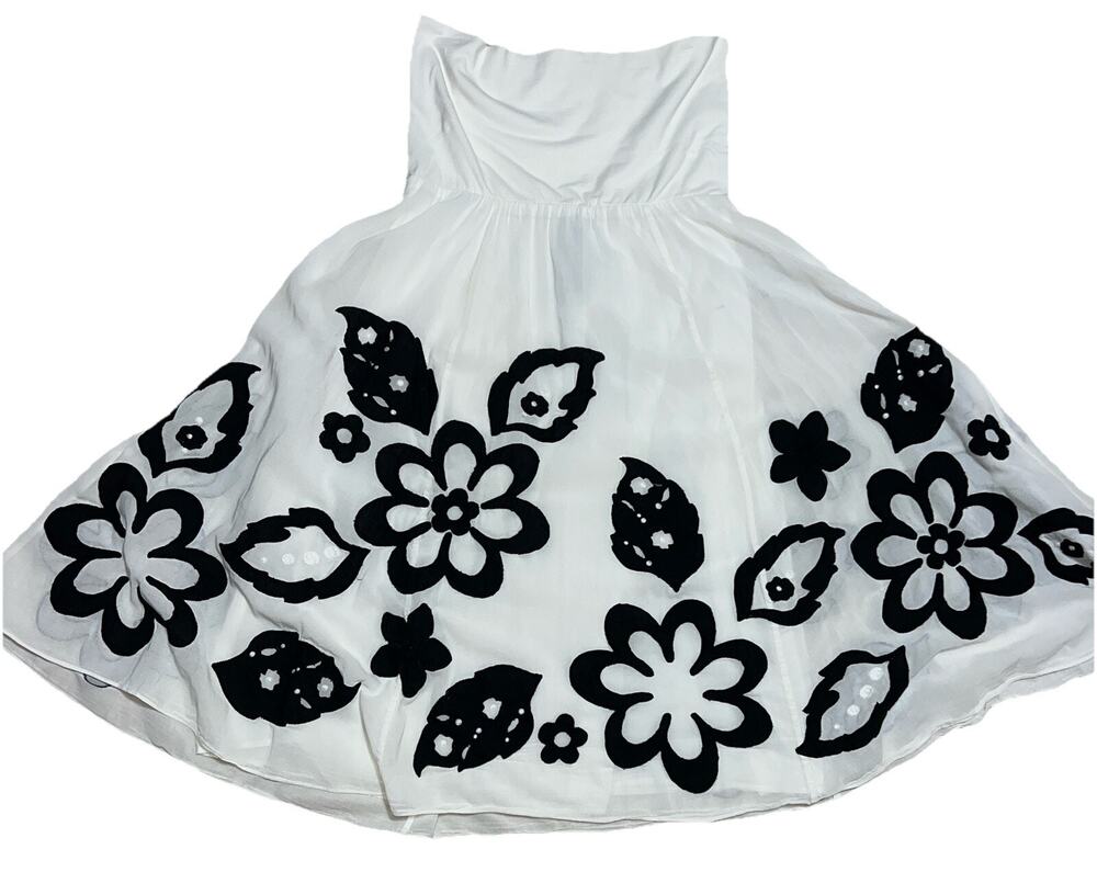 Anthropologie Lithe Black White Cotton Bold Floral Applique A Line Size M